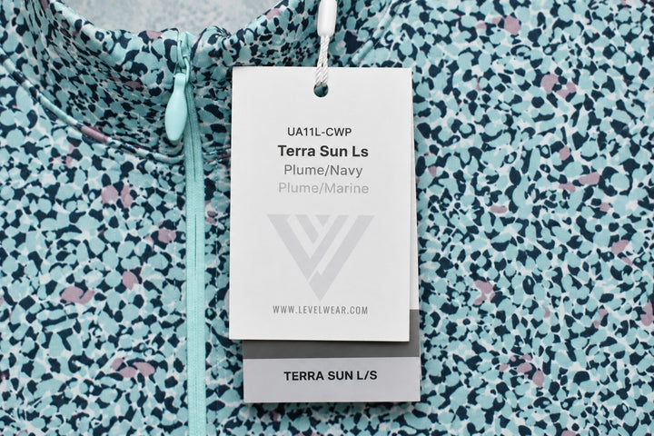 Levelwear Ladies Small Aqua Navy Terra Sun Zip Neck Golf Shirt $90 Retail NWT