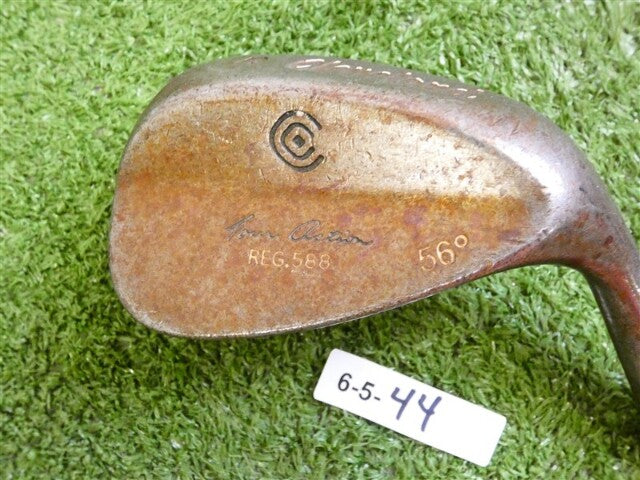 Cleveland 588 RTG 56* Sand Wedge Dynamic Gold Steel +1.75"