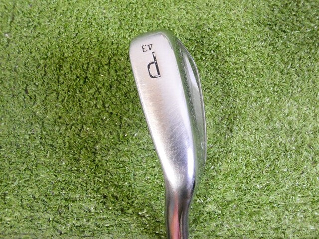 Titleist 2023 T350 43* Left Hand Pitching Wedge R300 Regular Steel Mid +1.25"