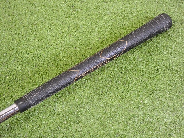 Titleist DCI 990 Left Hand 5 Iron Dynamic Gold S300 Stiff Steel