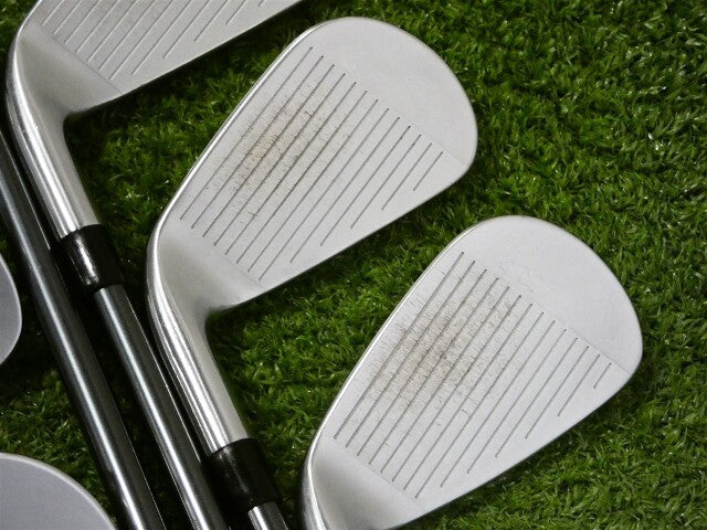 Titleist 2025 T350 Forged Irons 5-P &amp; 48* W MMT 85 Stiff Graphite Mid