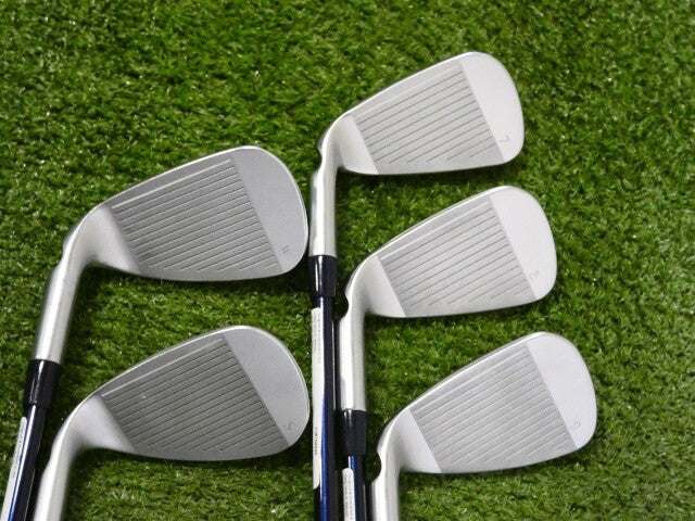 PING G Le4 Womens Irons 7-W &amp; S Alta Le Lite Ladies Graphite Black Dot Excellent
