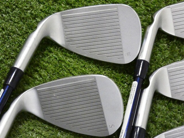PING G Le4 Womens Irons 7-W &amp; S Alta Le Lite Ladies Graphite Black Dot Excellent