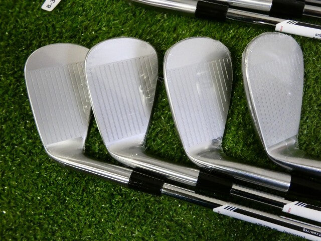 TaylorMade 2024 P7CB Forged Irons 4-P DG Mid 115 S300 Stiff Steel +.5" New