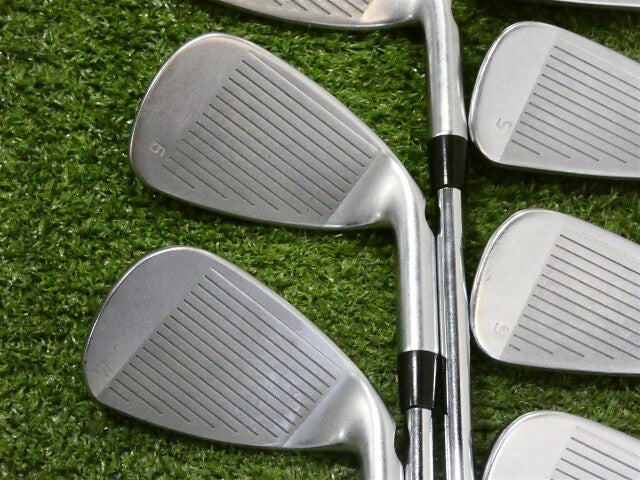 PING G410 Left Hand Irons 4-W &amp; U AWT 2.0 Regular Steel Black Dot