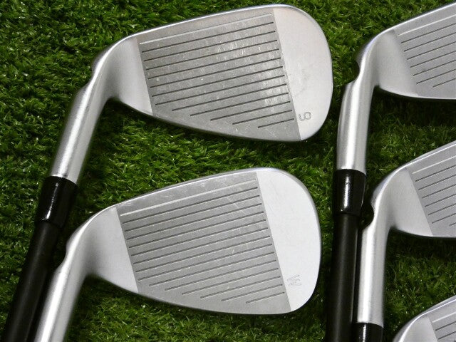 PING G740 Irons 5-W &amp; U Alta CB AWT Regular Graphite Black Dot Excellent