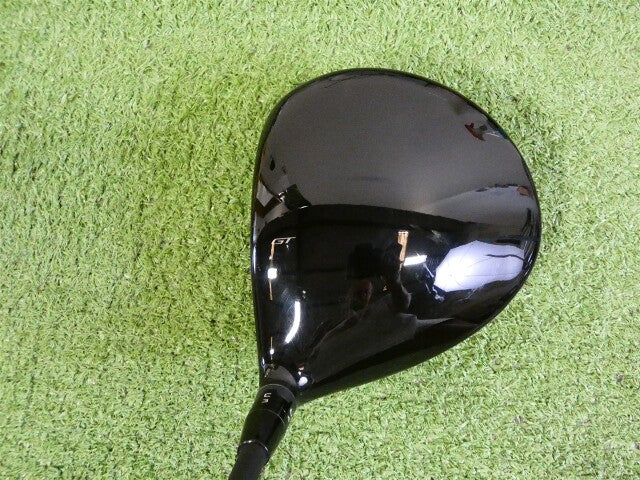 Titleist GT2 9* Driver HZRDUS Black 5G 60g 6.0 Stiff Graphite
