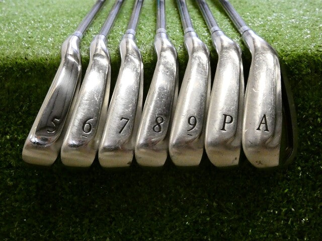 XXIO Prime 12 Irons 5-P &amp; A SP-1200 44.5g 3322 Regular Graphite Mid