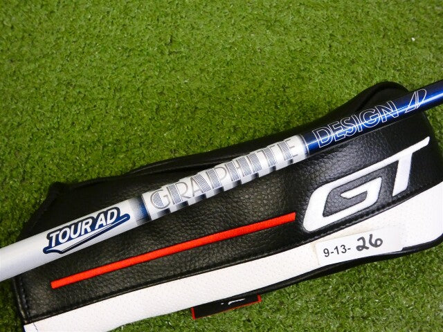 Titleist GT2 24* 5 Hybrid Tour AD 85 Stiff Graphite with Headcover 40" Excellent