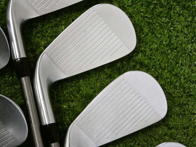 Titleist 2025 T350 Irons 5-P &amp; 48* W SteelFiber i110 cw Stiff Graphite Oversize