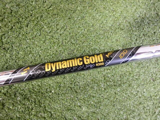 Srixon ZXi5 Forged 44* Pitching Wedge Dynamic Gold Mid 100 R300 Regular Steel