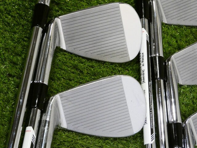 TaylorMade P7TW Tiger Woods Irons 4-P DG X100 X Extra Stiff Steel in Box Mint