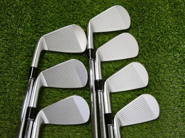 Srixon ZXi7 Forged Custom Irons 4-P Dynamic Gold 105 S300 Stiff Steel Excellent