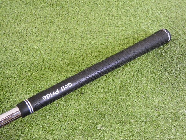 Mizuno JPX 923 Hot Metal 42.5* Pitching Wedge Dynamic Gold 95 R300 Regular Steel