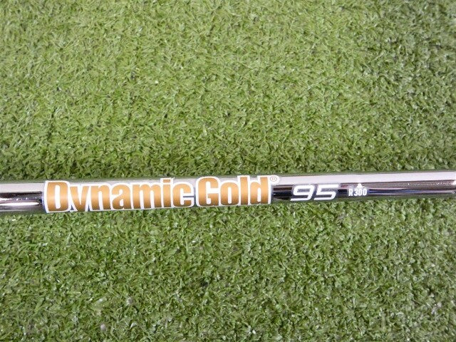 Mizuno JPX 923 48* Gap Wedge Dynamic Gold 95 R300 Regular Steel