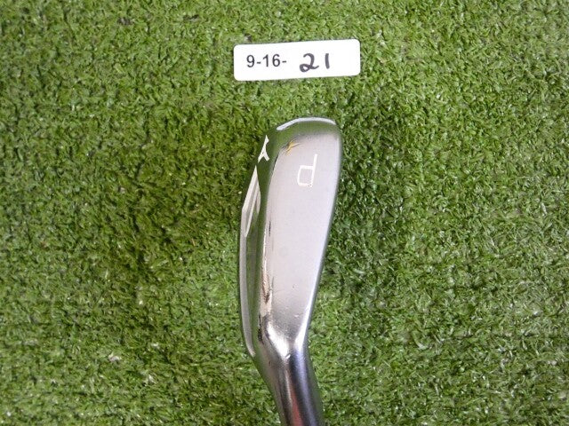 Mizuno JPX 923 Forged 44* Pitching Wedge Dynamic Gold 105 S300 Stiff Steel