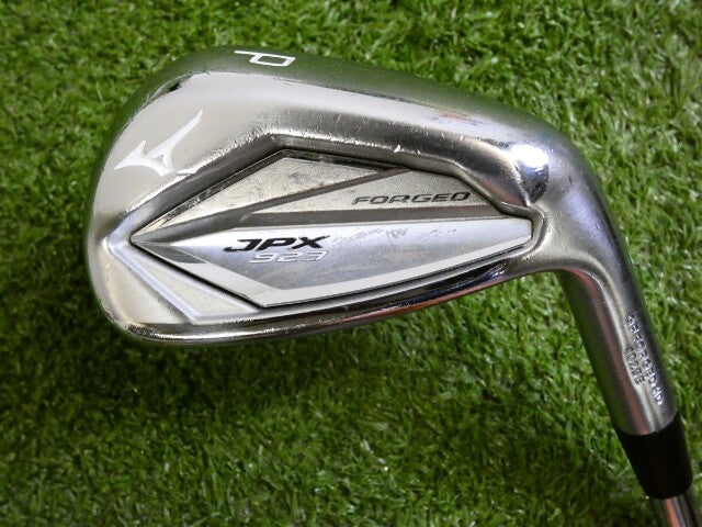 Mizuno JPX 923 Forged 44* Pitching Wedge Dynamic Gold 105 S300 Stiff Steel