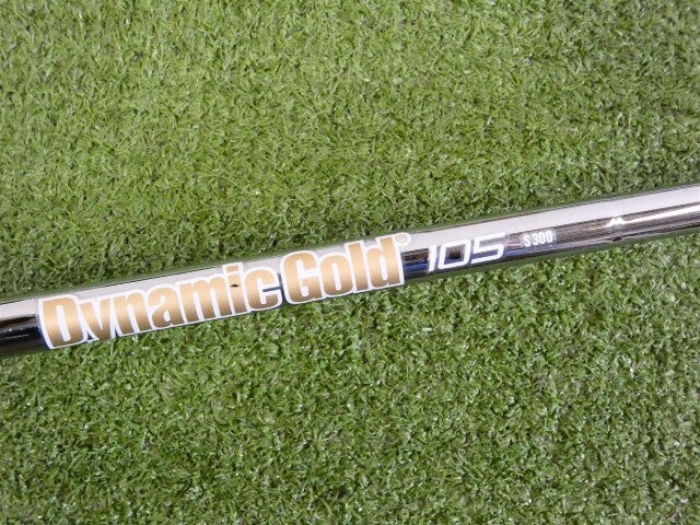 Mizuno JPX 923 Forged 49* Gap Wedge Dynamic Gold 105 S300 Stiff Steel