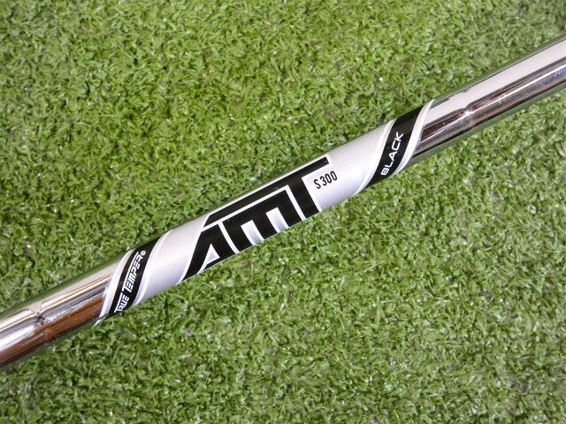Titleist 2023 T200 43* Pitching Wedge AMT Black S300 Stiff Steel