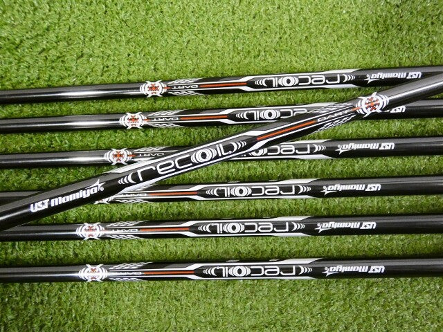 TaylorMade Qi HL Irons 5-P &amp; A Recoil Dart 65 F2 Senior Graphite Mid