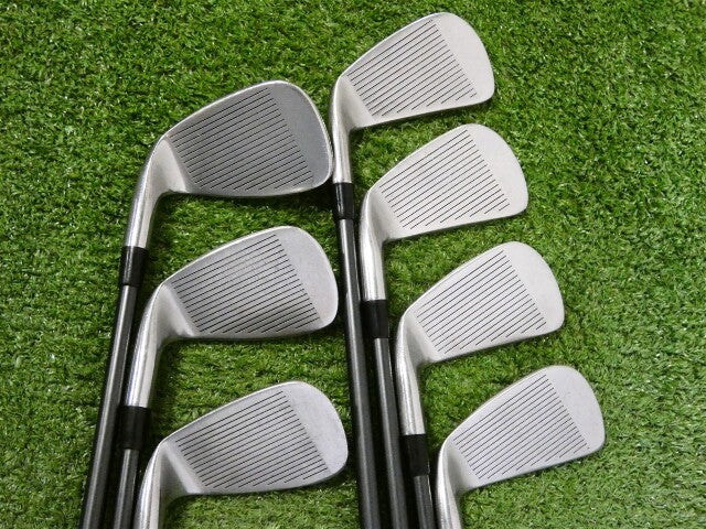 Titleist DCI Black Oversize+ Plus Irons 4-P Select Regular Graphite