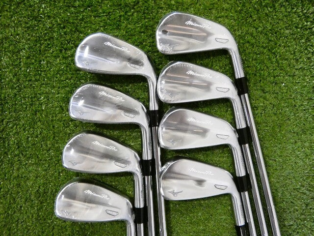 Mizuno Pro M-15 Forged Irons 4-P &amp; G AMT Silver Stiff Steel New