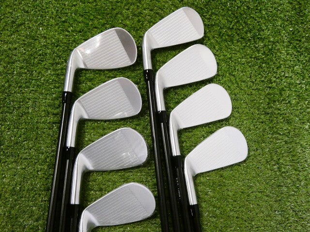 Titleist 2025 T250 Forged Irons 4-P &amp; 48* W AMT Black S300 Stiff Steel New