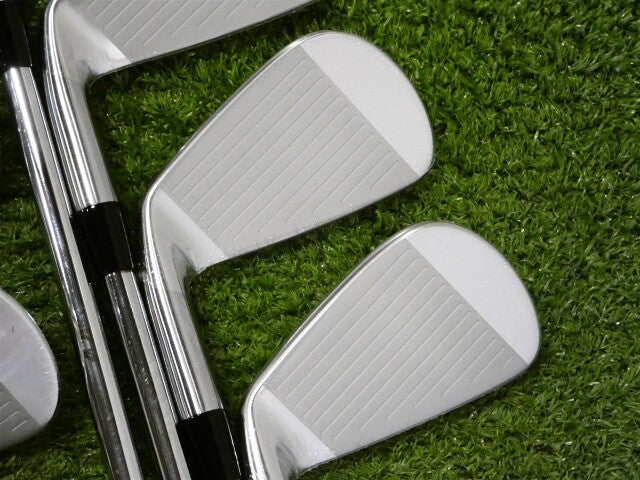 Mizuno Pro M-15 Forged Irons 4-P &amp; G AMT Silver Stiff Steel New