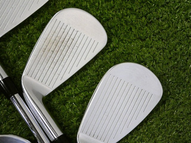 Titleist 2023 T200 Forged Irons 6-P AMT Black S300 Stiff Steel