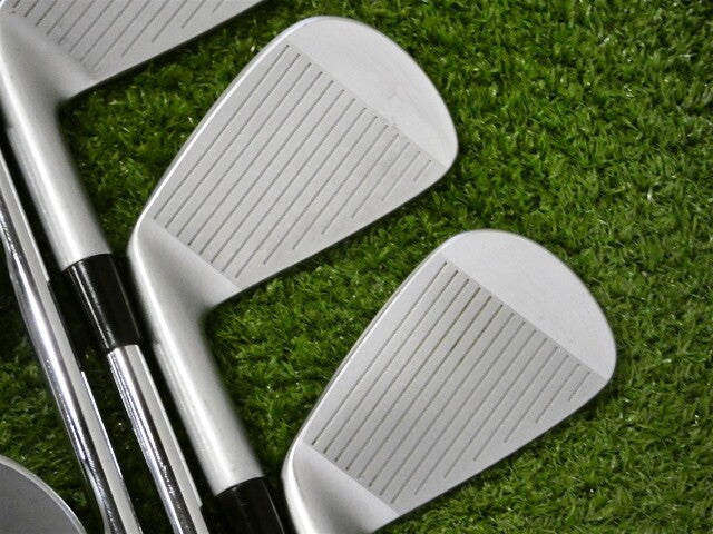 TaylorMade 2023 P7MB Forged Irons 4-P KBS Tour Stiff Steel Excellent