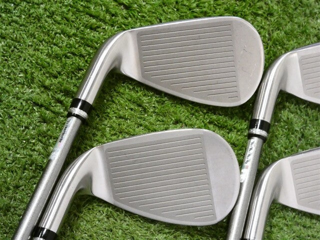 XXIO Prime 12 Irons 7-P SP-1200 44.5g 3322 Regular Graphite Excellent
