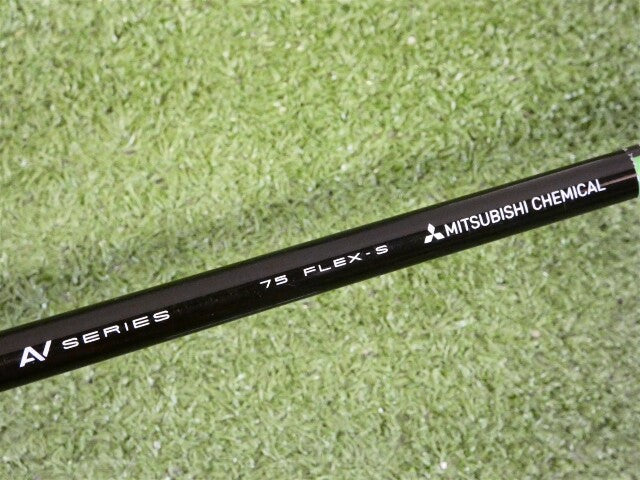 TaylorMade Qi10 9* Driver Tensei AV White 75 Stiff Graphite