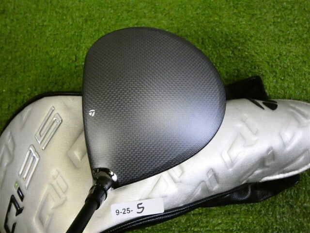 TaylorMade Qi35 10.5* Driver Ventus Blue 5 Regular Graphite with HC Excellent