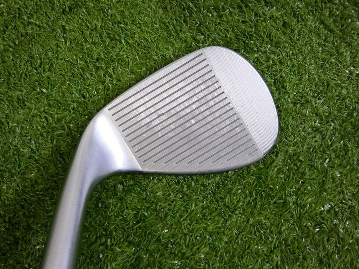 Cleveland RTZ Tour Satin 52* 10* Gap Wedge Mid Dynamic Gold Spinner Steel