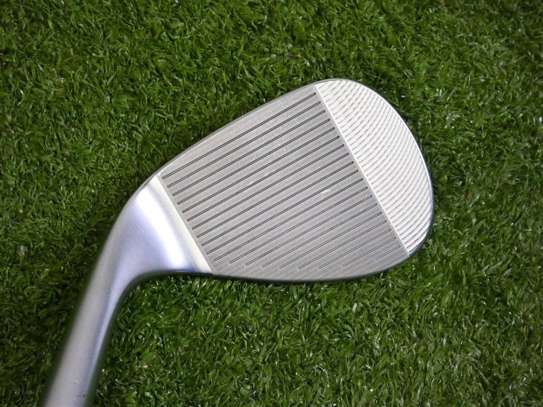 Cleveland RTZ Tour Satin 60* 10* Lob Wedge Mid Dynamic Gold Spinner Steel Mint