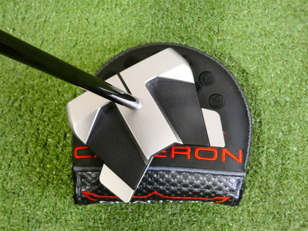 Titleist Scotty Cameron 2026 Phantom 11R OC 35" Putter with Headcover New