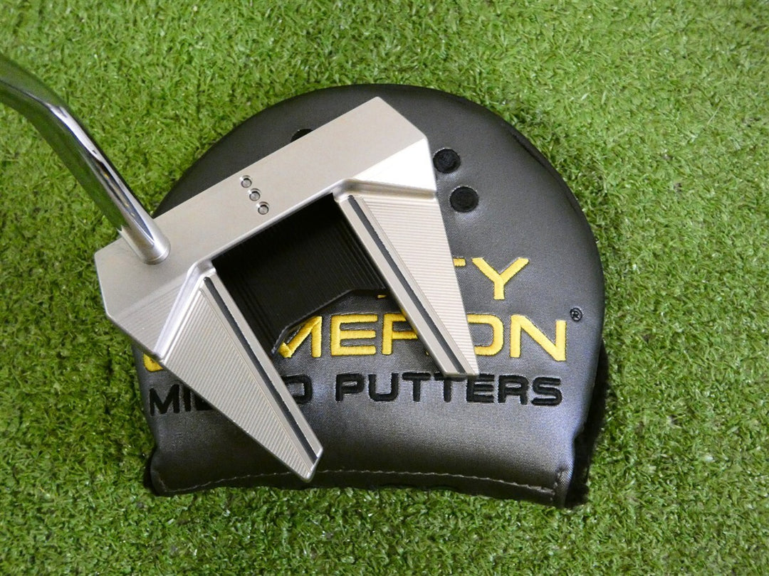 Titleist Scotty Cameron 2024 Phantom 7 35" Putter with Headcover New