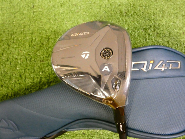 TaylorMade 2026 Qi4D 18* 5 Wood REAX 55 A Senior Graphite with Headcover New