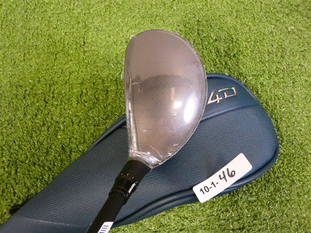 TaylorMade 2026 Qi4D 22* 4 Hybrid Rescue REAX 65 Regular Graphite with HC New