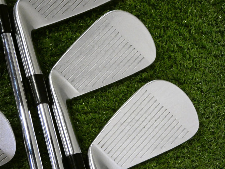 TaylorMade 2020 P770/P7MC/P7MB Mixed Irons 3-P KBS Tour 120 Stiff Steel