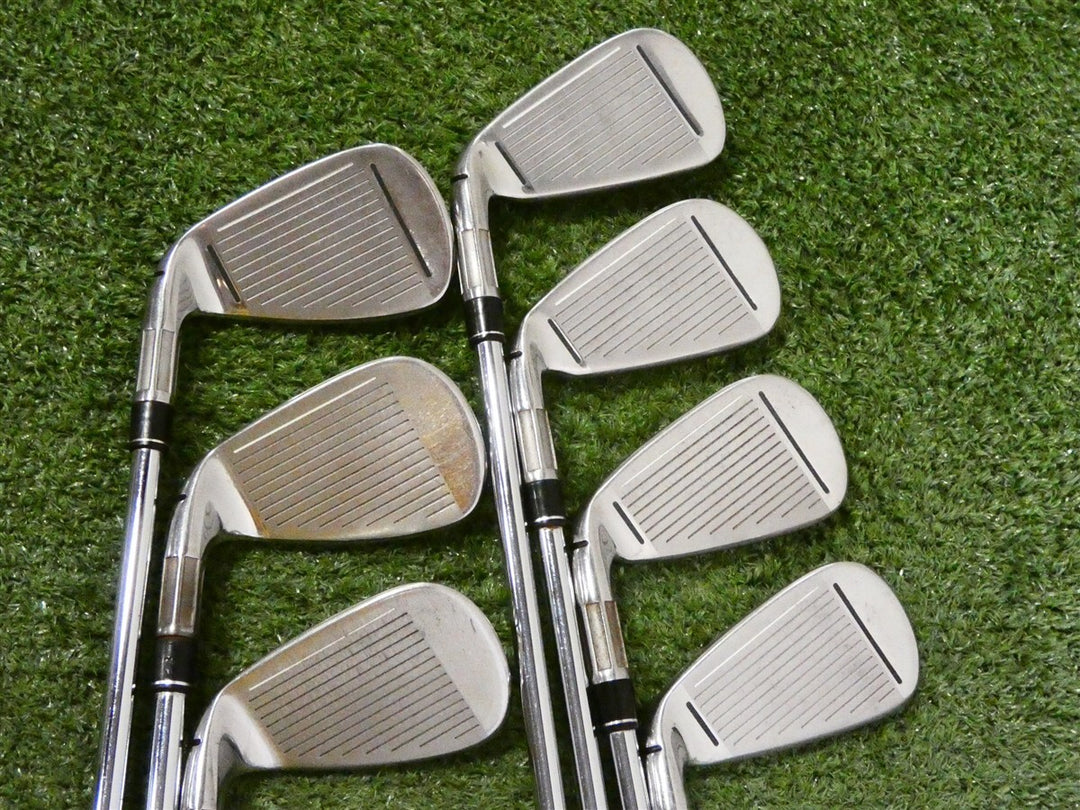 TaylorMade M4 Irons 4-P KBS Tour 105 Regular Steel +.5"