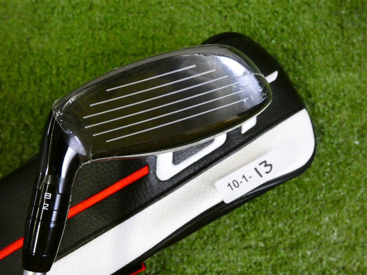 Titleist GT1 26* 6 Hybrid Air Speeder 50 Regular Graphite with Headcover New