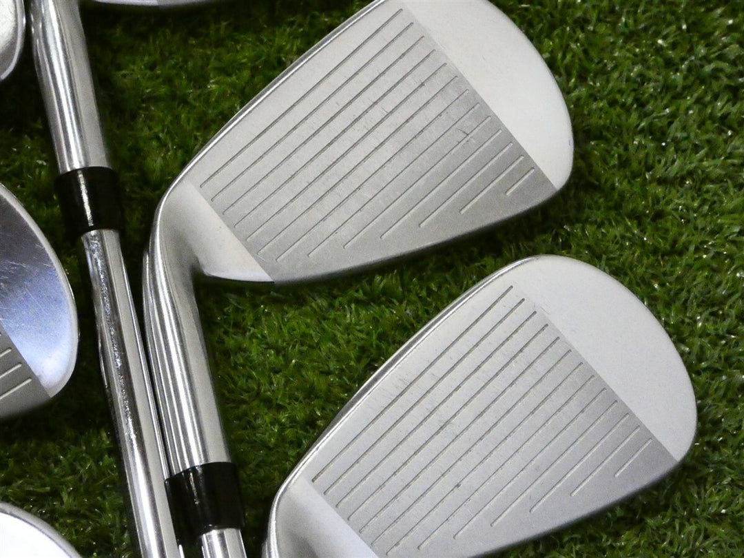Mizuno JPX 800 HD Irons 6-P &amp; G Dynalite Gold XP R300 Regular Steel +1"