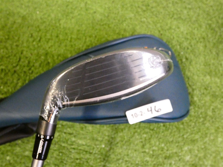 TaylorMade Qi4D Max Lite 18* 5 Wood REAX 45 A Senior Graphite with HC 43.25" New