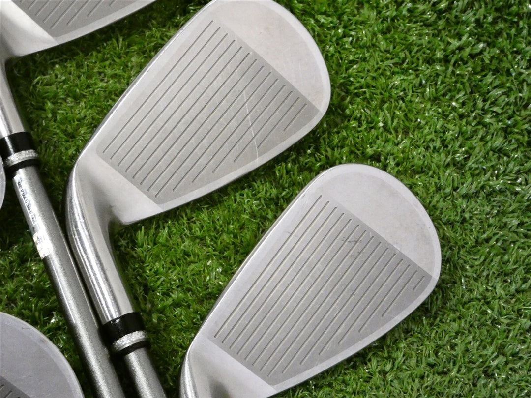 XXIO Prime 12 Irons 7-P &amp; A SP-1200 44.5g 3322 Regular Graphite Mid