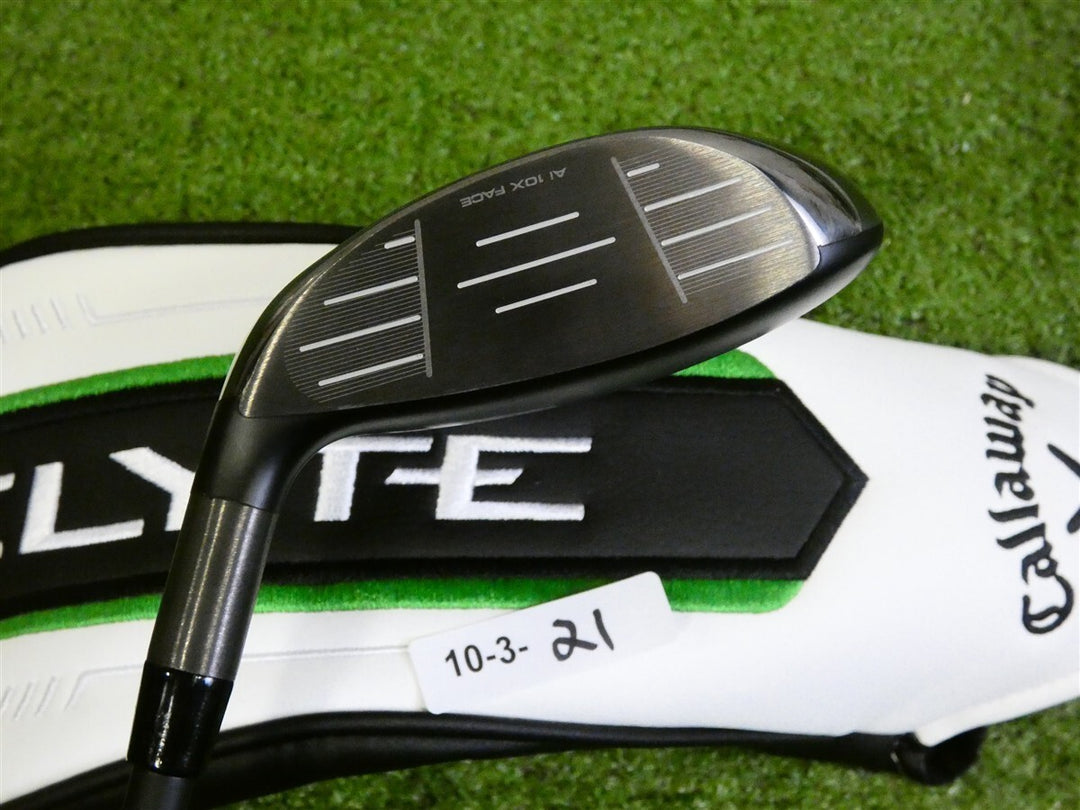 Callaway Elyte 18* 5 Wood Vanquish 50 Regular Graphite with Headcover Mint