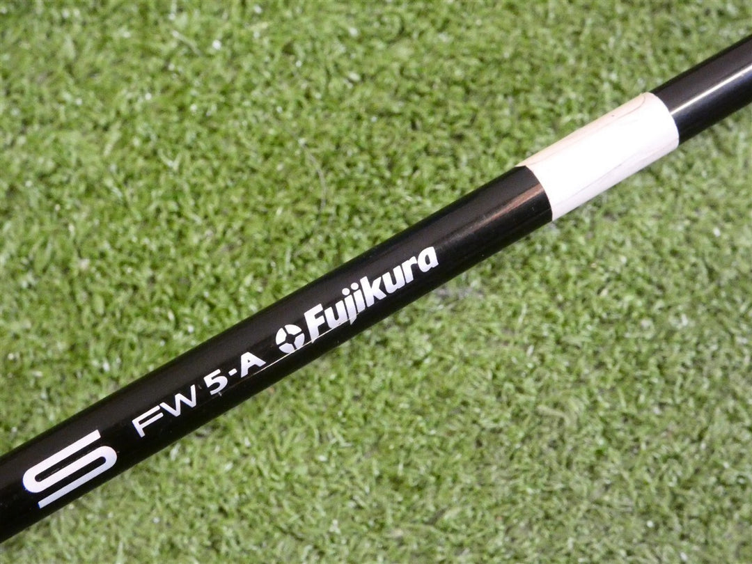 TaylorMade Stealth 15* 3 Wood Ventus Red 5 A Senior Graphite with Midsize Grip