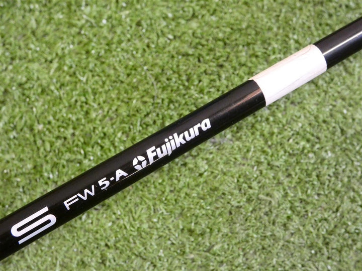 TaylorMade Stealth 15* 3 Wood Ventus Red 5 A Senior Graphite with Midsize Grip