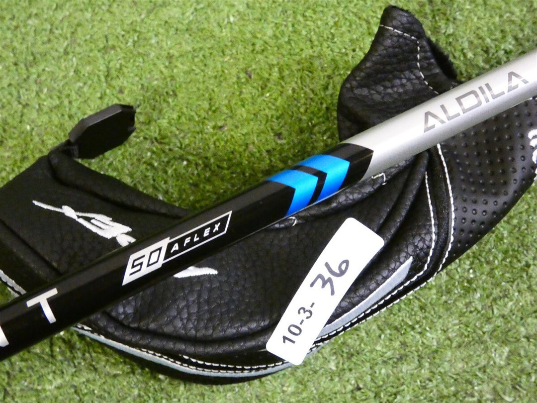 Callaway Apex 21 24* 5 Hybrid Aldila Ascent 50 A Senior Graphite with Headcover