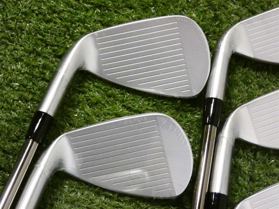 Mizuno JPX 923 Hot Metal HL Irons 5-P &amp; G Recoil ESX 460 F3 Regular Graphite New